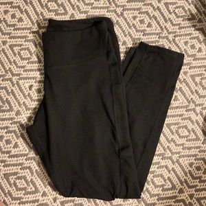 Salty Honey Capri leggings